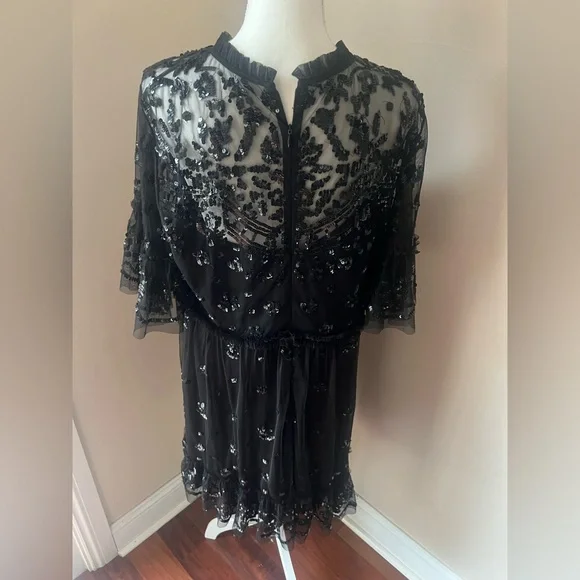 Mac Duggal Illusion Mock Neck Short Sleeve Sequined Dress - Picture 7 of 9